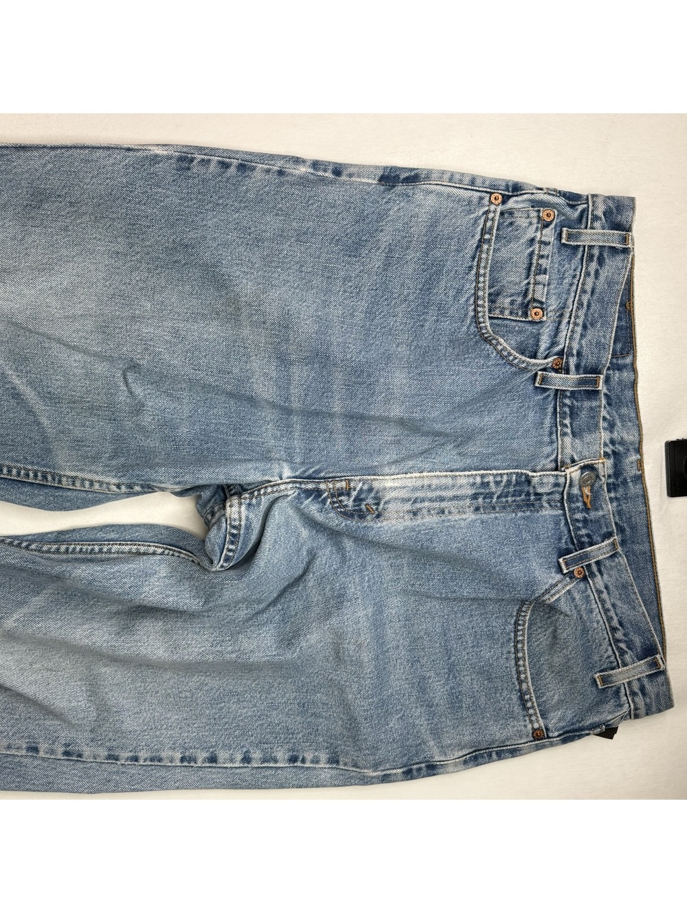 Levis 550 Mens 38x32 Relaxed Fit Jeans Light Wash Denim Straight
